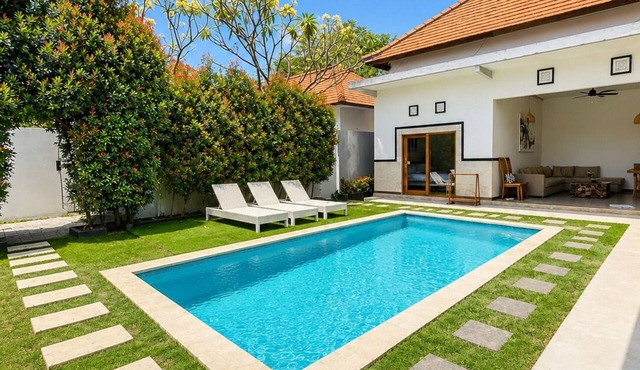 3Bedrooms Central Seminyak walking distance to the Boutique shop,Restaurant,Bar in Seminyak