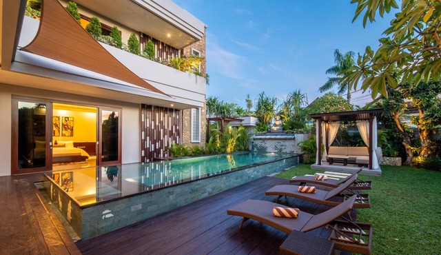 3BR Private Pool Villa in Jimbaran | 10 Min to Beach & Airport | Family Friendly in Badung