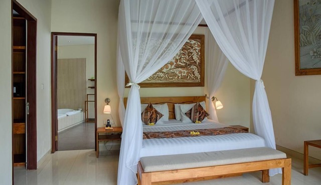 4 BR Royal Private Villa Nice view of the Square in Ubud