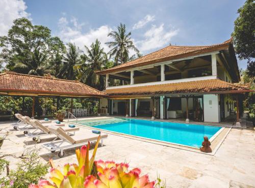 7 bedroom Villa Belanda Balian- 11 bedrooms available with villa next door in Selemadeg