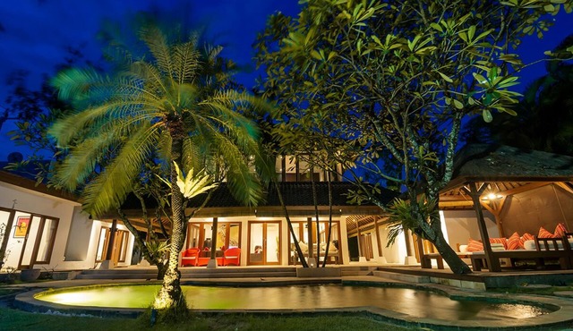 7 Bedrooms- Last Minute Deal 50%+ OFF! in Seminyak