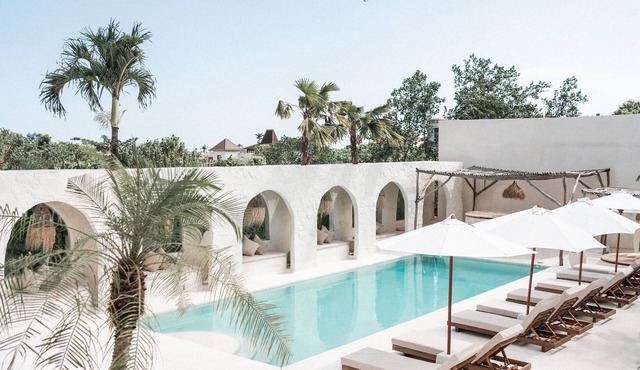 9 Bedroom Hotel Sages with Private Pool in Bali