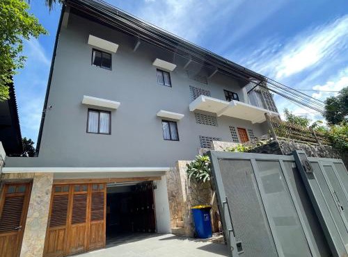 9 Residence Guesthouse Syariah Cilandak in Jakarta