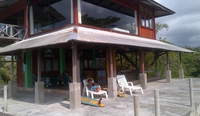 A Quiet, Peaceful, Nature All Around, Hill Top Villa Overlooking Indian Ocean in Telok dalam