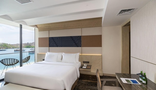 A Suite Room with Sea View at Labuan Bajo in Labuan Bajo