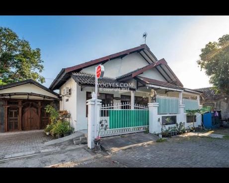 Adhya Homestay Cendrawasih in Yogyakarta
