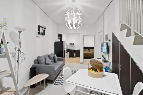 Affordable Cozy Home Away From Home in Buaran