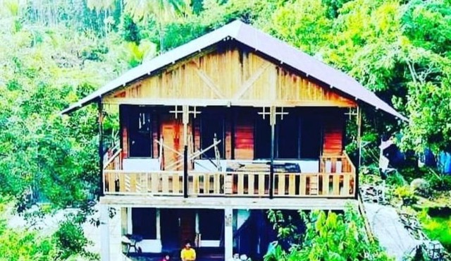 Air Manis Secret Surfcamp in Taluk Batung