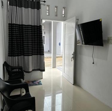 Alceo Homestay Family in Halangan