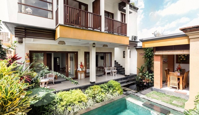 Amazing 4 Bedroom Private Pool Villa with panoramic rooftop in Ubud