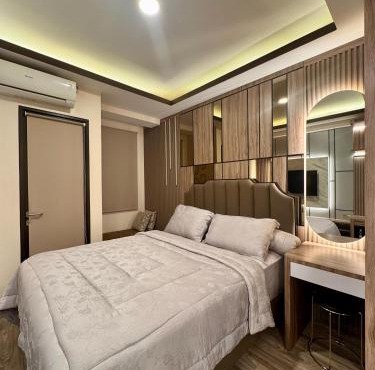 Apartement Trans Park Cibubur By Raya Property with Pool View & Netflix in Kalimanggis