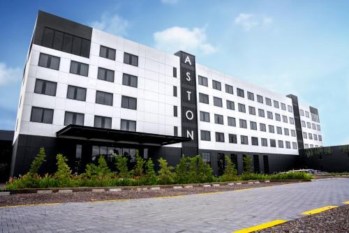 Aston Serang Hotel & Convention Center in Serang