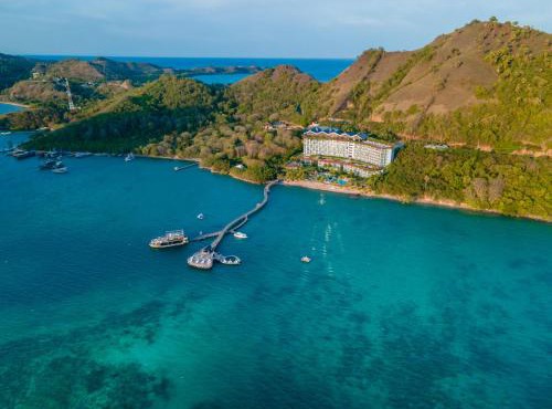 AYANA Komodo Waecicu Beach in Labuan Bajo