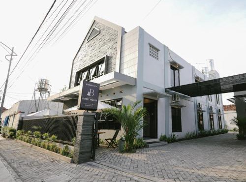 B Syariah Guest House in Lumajang