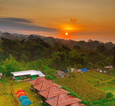 Bale Gantar in Sembalun Lawang