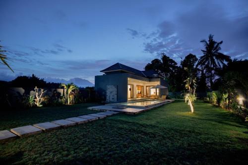 Bali Jepun Villa 2BR private pool villa nearUbud in Banjarangkan