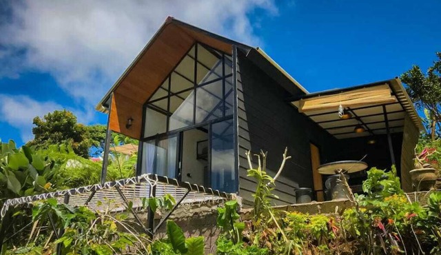 Bali Nature! Private Mezzanine Cabin w/nature view in Buleleng in Bali
