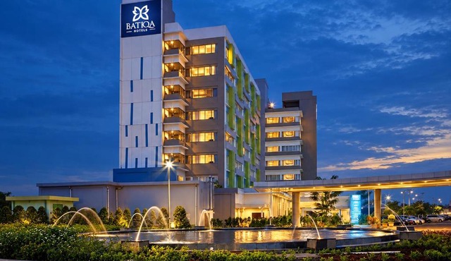 BATIQA Hotel & Apartments Karawang in Karawang