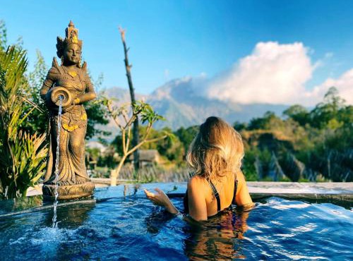 Batur Pyramid Guesthouse in Kintamani