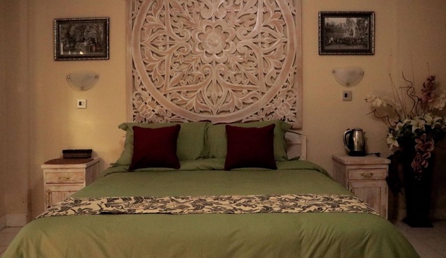 Batur Sunrise Guesthouse ~ 2nd Floor Queen Room in Kintamani