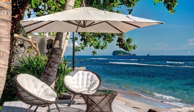 Beach View 4BR Villa Located In Candidasa! 8Min Walk To The Beach! W/Swim Pool! in Manggis