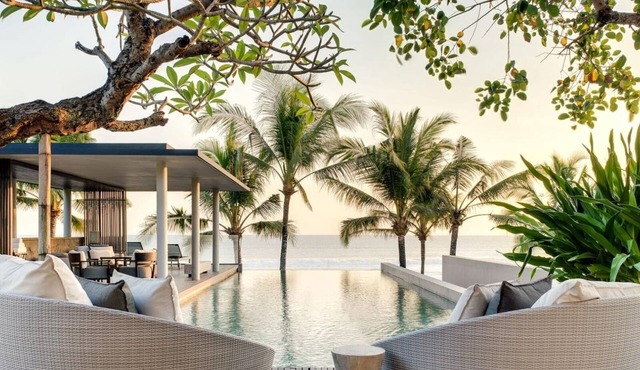 Beachfront 6BR Private Pool Villa in Soori Bali with private Butler in Kerambitan