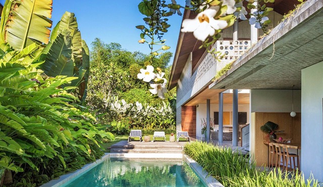 Beachside 4BR Villa Perfect for Families in Gianyar