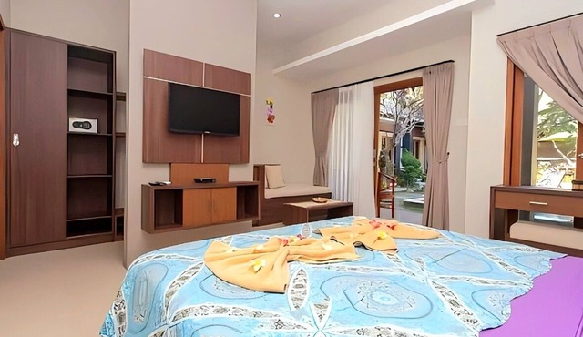 Beautiful 1 BR Sanur Bali 7 minutue walking to the beach in Bali