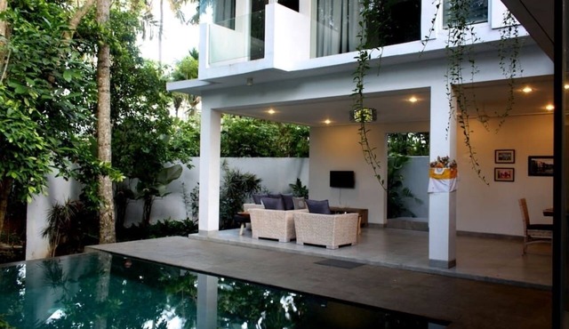 Beautiful Modern 3BR Villa, Ubud - 4Min Drive To The Traditional Art Market! in Ubud