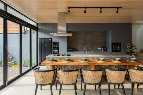 Bermain Haus - Panoramic Pool villa with Fast Wi-Fi&Netflix in Dalung
