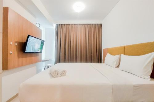 Best Deal and Homey Studio Apartment Tree Park City Cikokol By Travelio in Tangerang