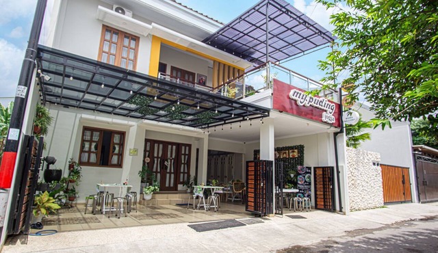 Bisma Balcony Homestay in Pogung Lor