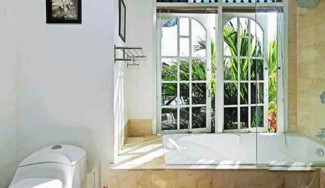 Blue Lagoon Apartment 3br in Bali