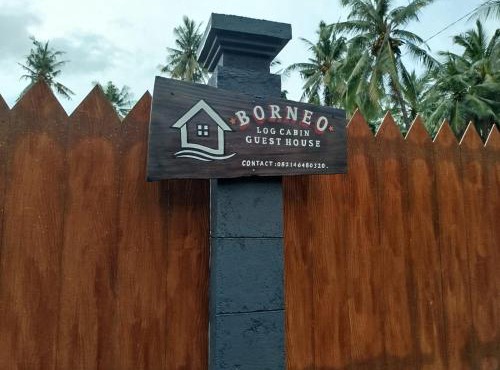 Borneo Log Cabin Guest House in Buleleng