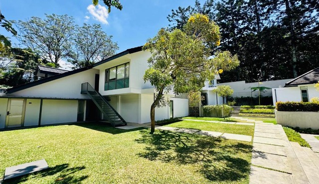 Bungalow Homes in Bandung