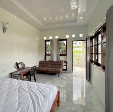 Caesarea Guesthouse in Berastagi