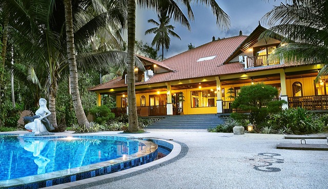 Camplung Beach Villa and Farmstead in Tejakula