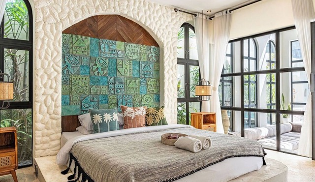 Casa Cantika WH4 Enclosed Living Room w Private Pool, Kerobokan Seminyak in Bali