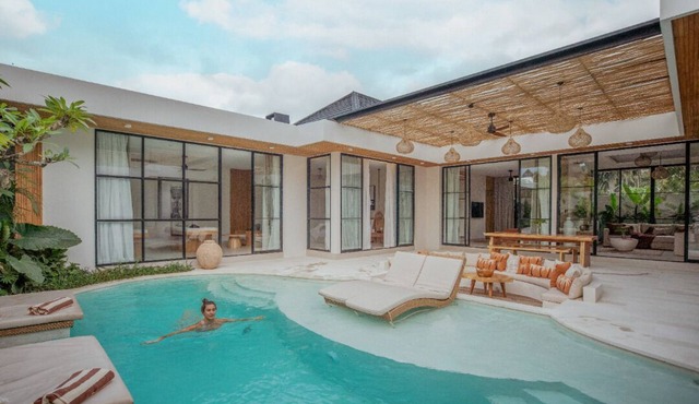Casa Felice: A Secluded 4-Bed Oasis in Ubud, with Pool, Spa & Designer Interiors in Bali