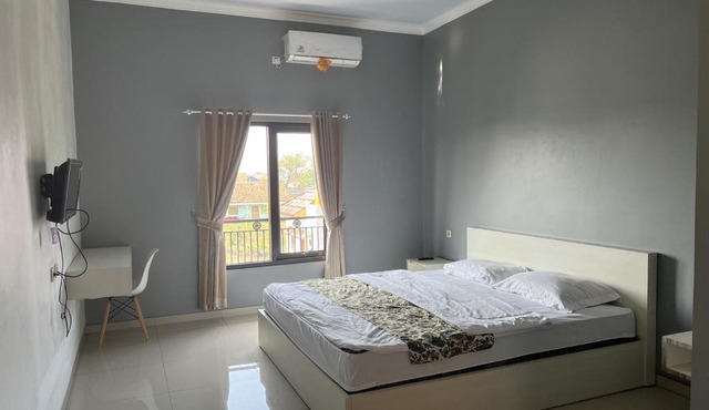 Cemara Guest House Syariah Kertajati in Babakan