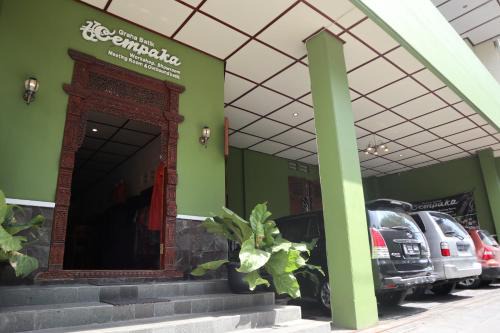 Cempaka Inn Syariah in Solo