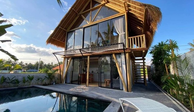 Charming 1-bedroom villa in enchanting Ubud with AC, WiFi, and Ricefields View in Ubud