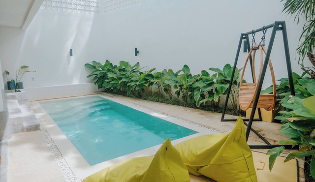 Charming 2-bedroom villa with AC, WiFi & Private Pool in Kuta Lombok in Nusa Tenggara Bar.