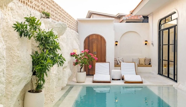 Chic 2-Bedroom Private Pool Villa, 10min to Beach by Orivista in Canggu