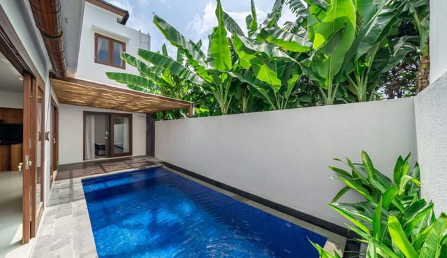 Chic 3-bedroom villa with WiFi, AC in charming Bali in Bali