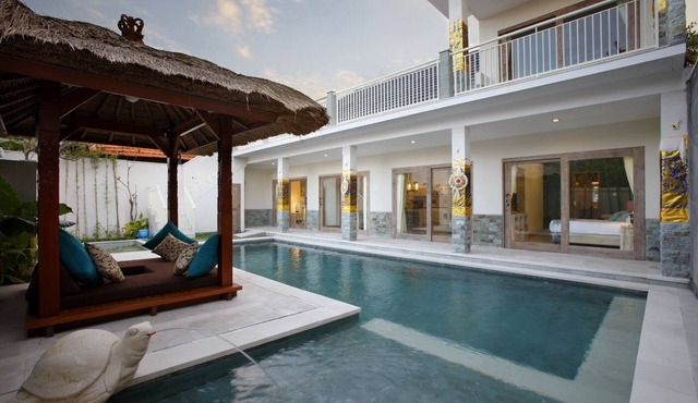 Child safe. Villa Adon. Pool 4*10 meters in Denpasar