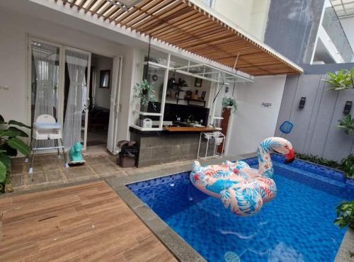 Ciara Villa with private pool in Batu