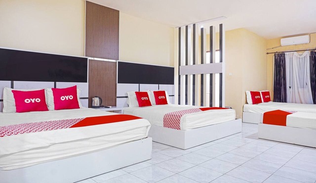 COLLECTION O 91331 Hotel Grand Saota Soppeng in Watansoppeng