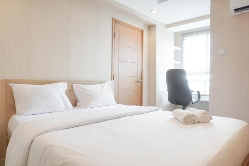 Combine 2BR at Cinere Bellevue Suites Apartment By Travelio in Depok