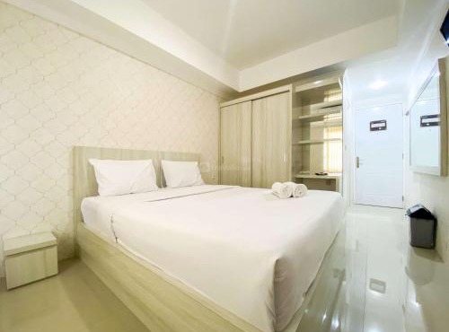 Cozy and Minimalist Studio Paltrow City Apartment By Travelio in Semarang